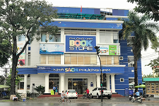 Bookstore & Bookcafe Phuong Nam